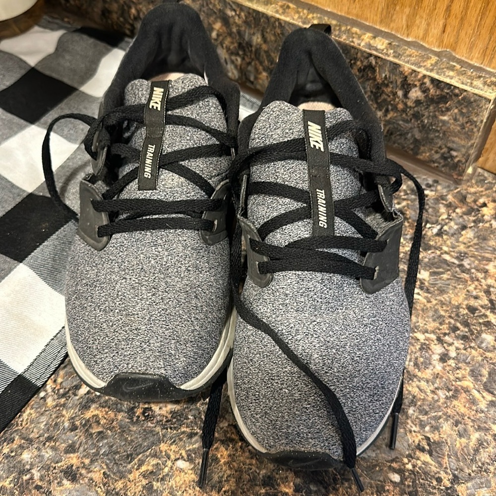 Nike air Bella training sneakers